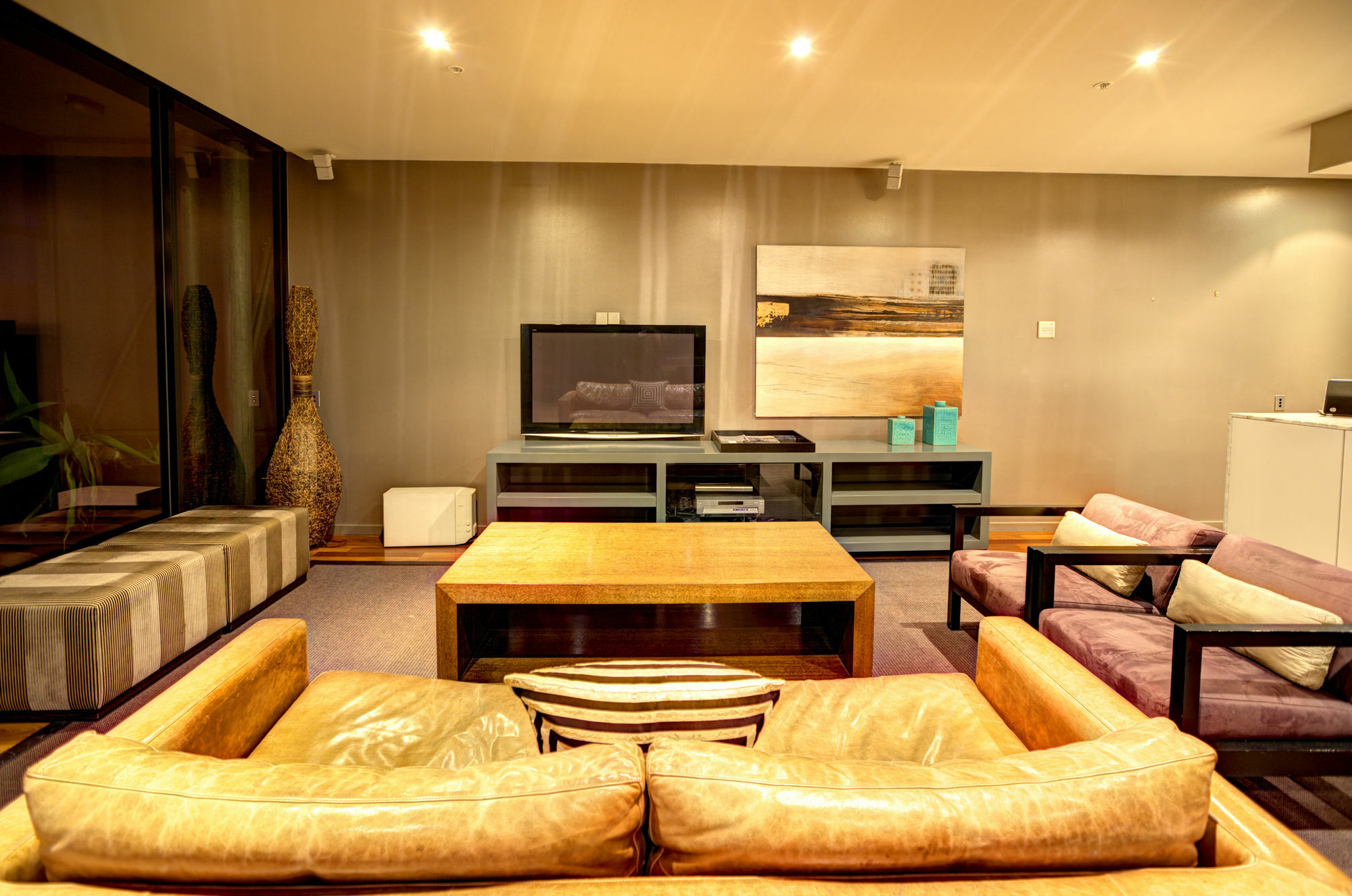 Acd Apartments Melbourne Exterior photo