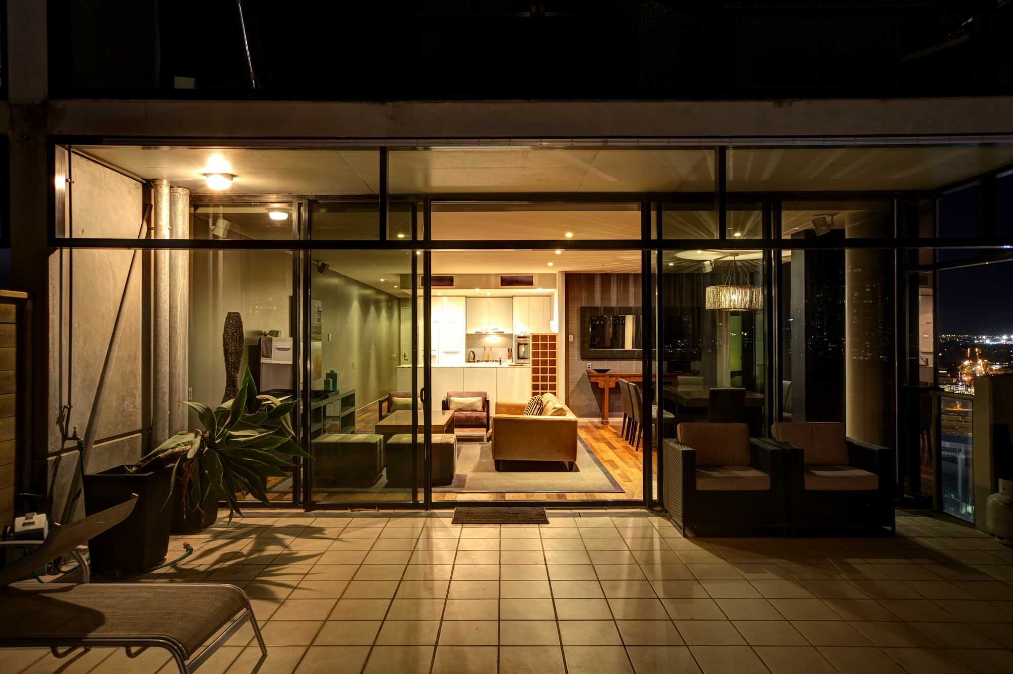 Acd Apartments Melbourne Exterior photo