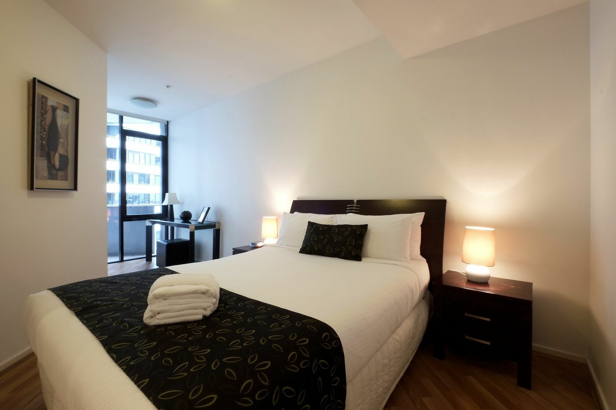 Acd Apartments Melbourne Exterior photo